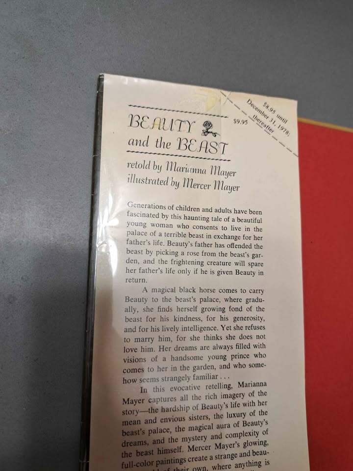 Vintage 1978 Beauty and the Beast hardcover / hardcover