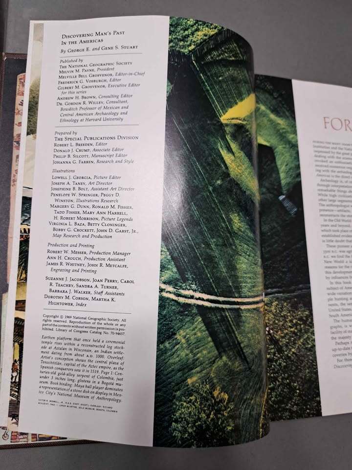 Vintage 1969 first printing of Discovering Man's Past in the Americas. National Geographic Society