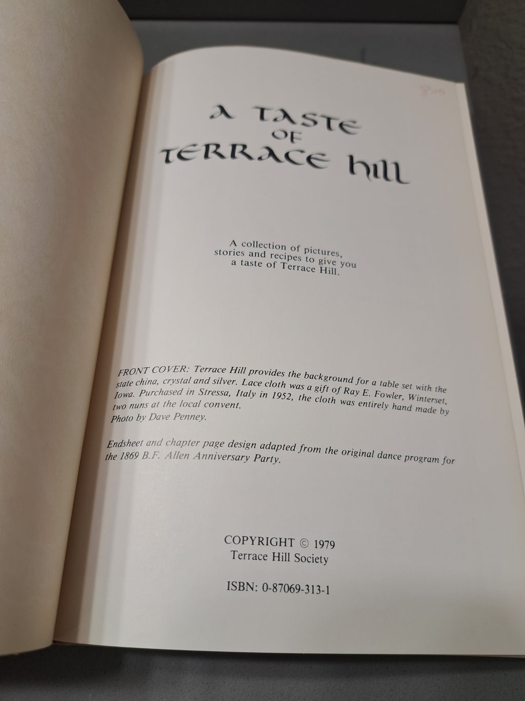 Vintage 1979 2nd edition of A Taste of Terrace Hill