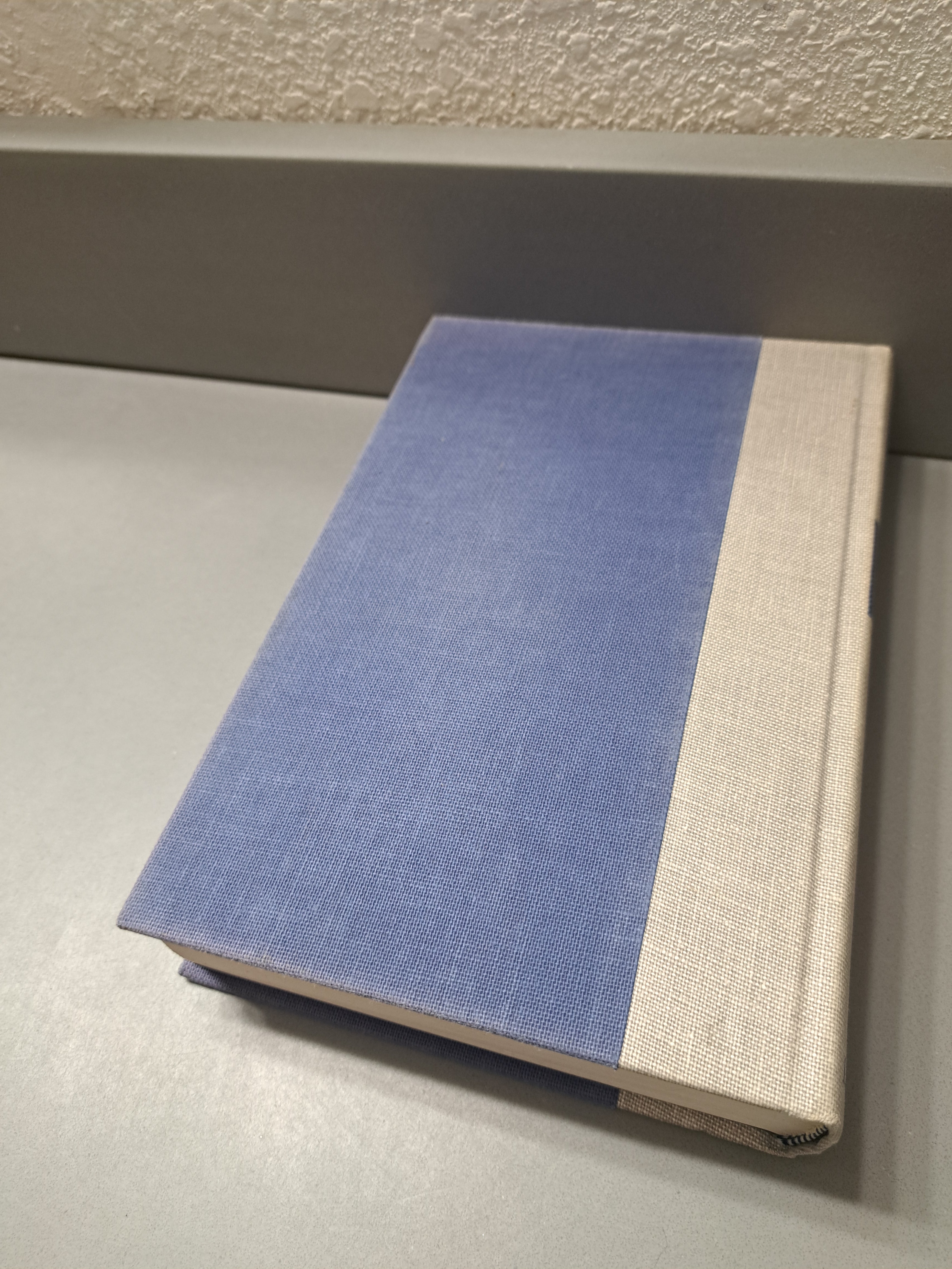 Vintage 1969 edition of Grant Takes Command by Bruce Catton