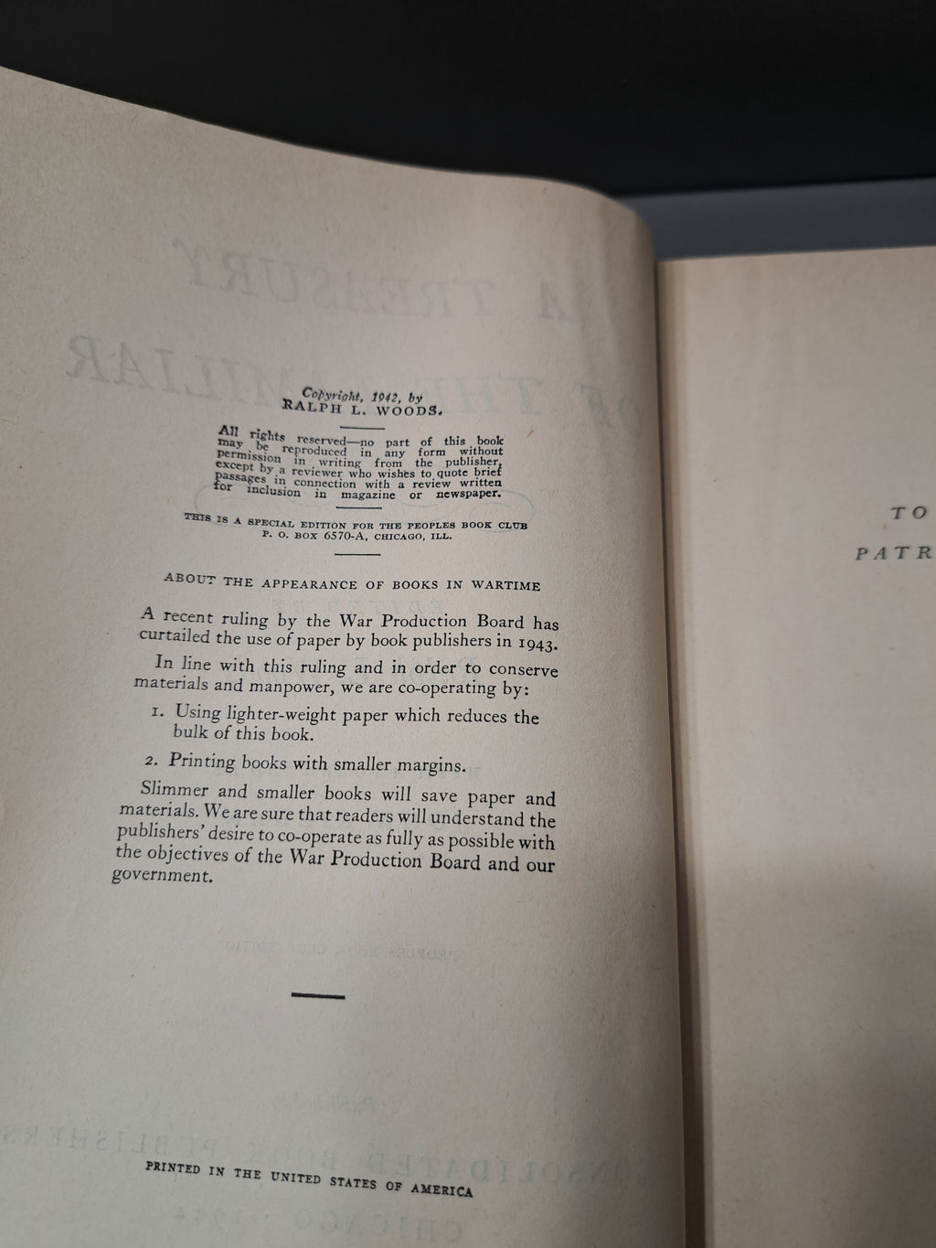 Vintage 1944 A Treasury of the Familiar edited by Ralph L Woods