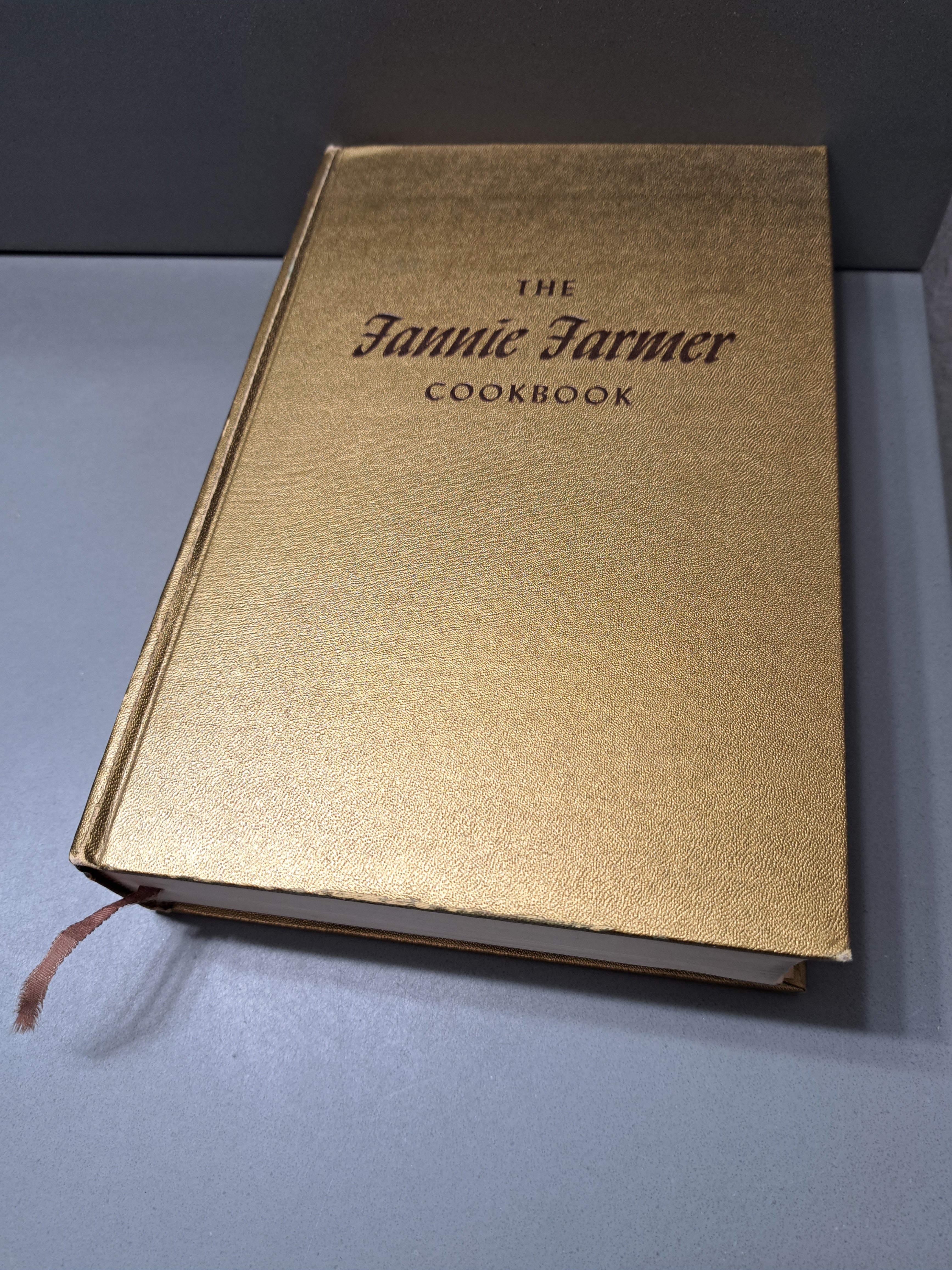 Vintage 1965 The Fannie Farmer cookbook