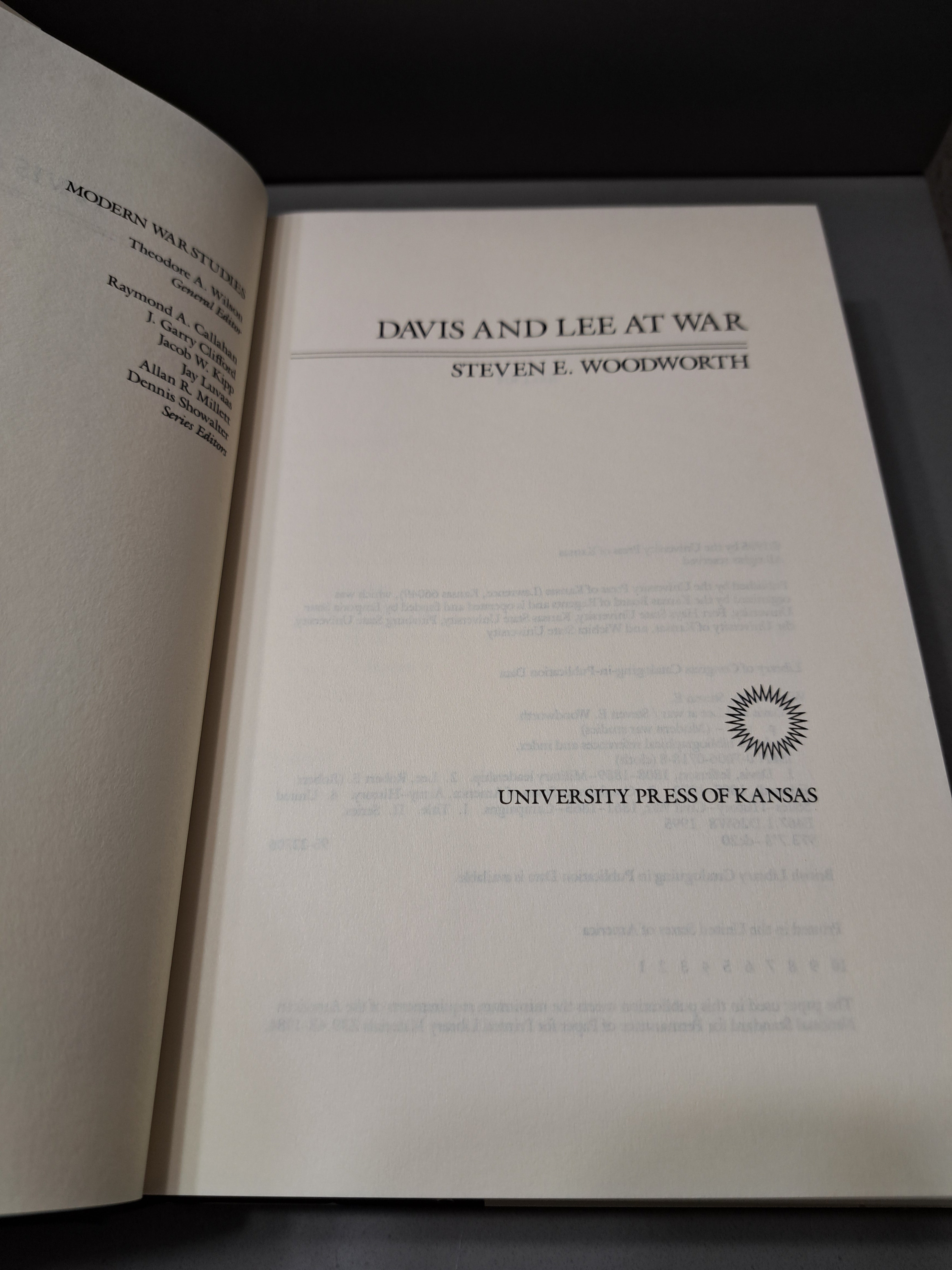 1995 first edition of Davis and Lee at War by Steven E Woodworth