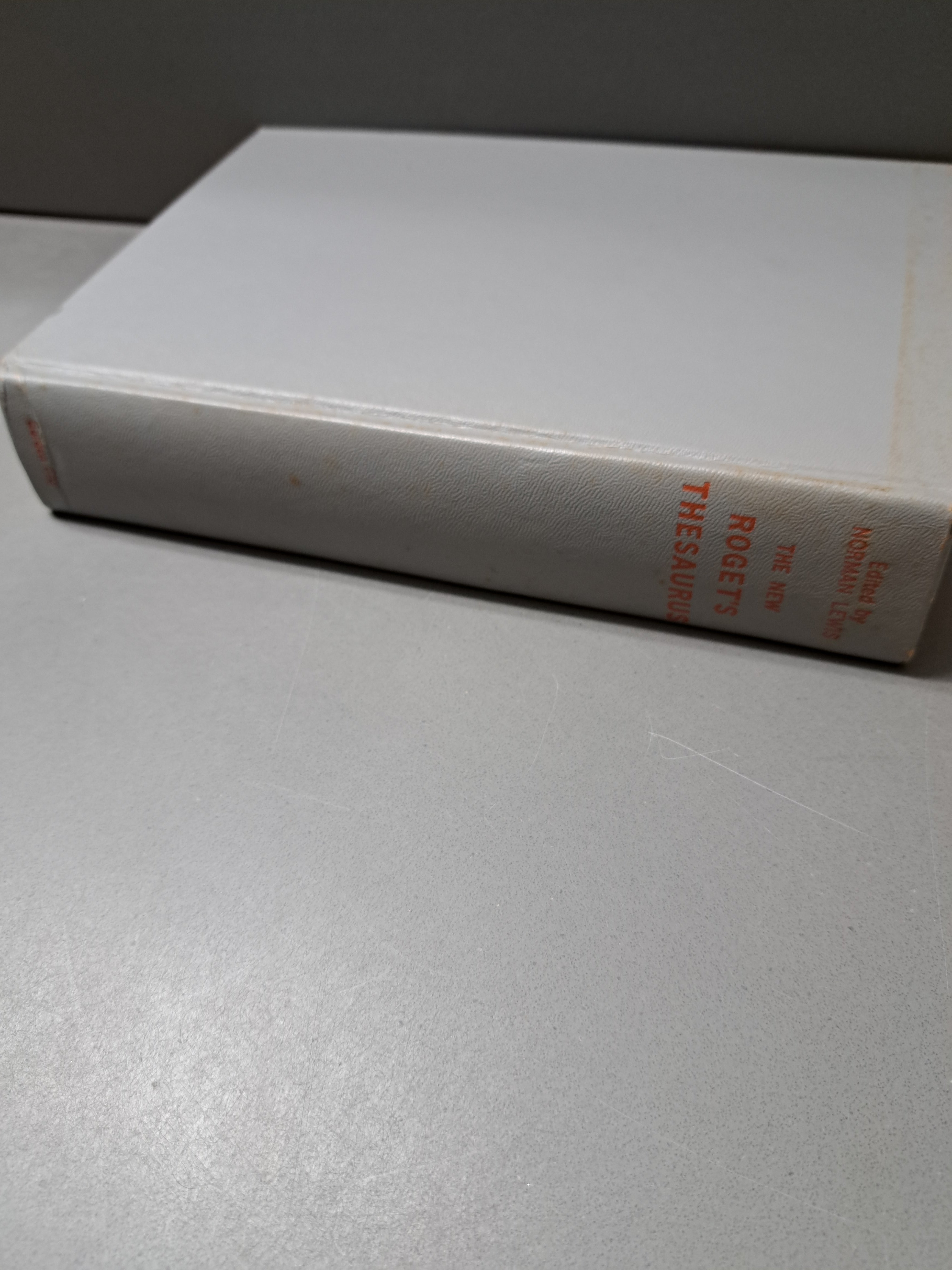 Vintage 1961 The New Roget's Thesaurus of the English Language in Dictionary Form