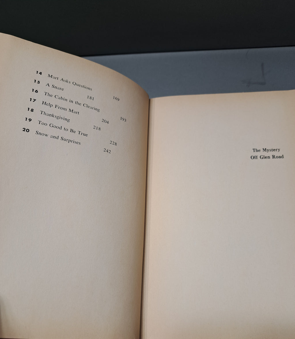 Vintage 1956 Trixie Belden and the Mystery Off Glen Road by Julie Campbell