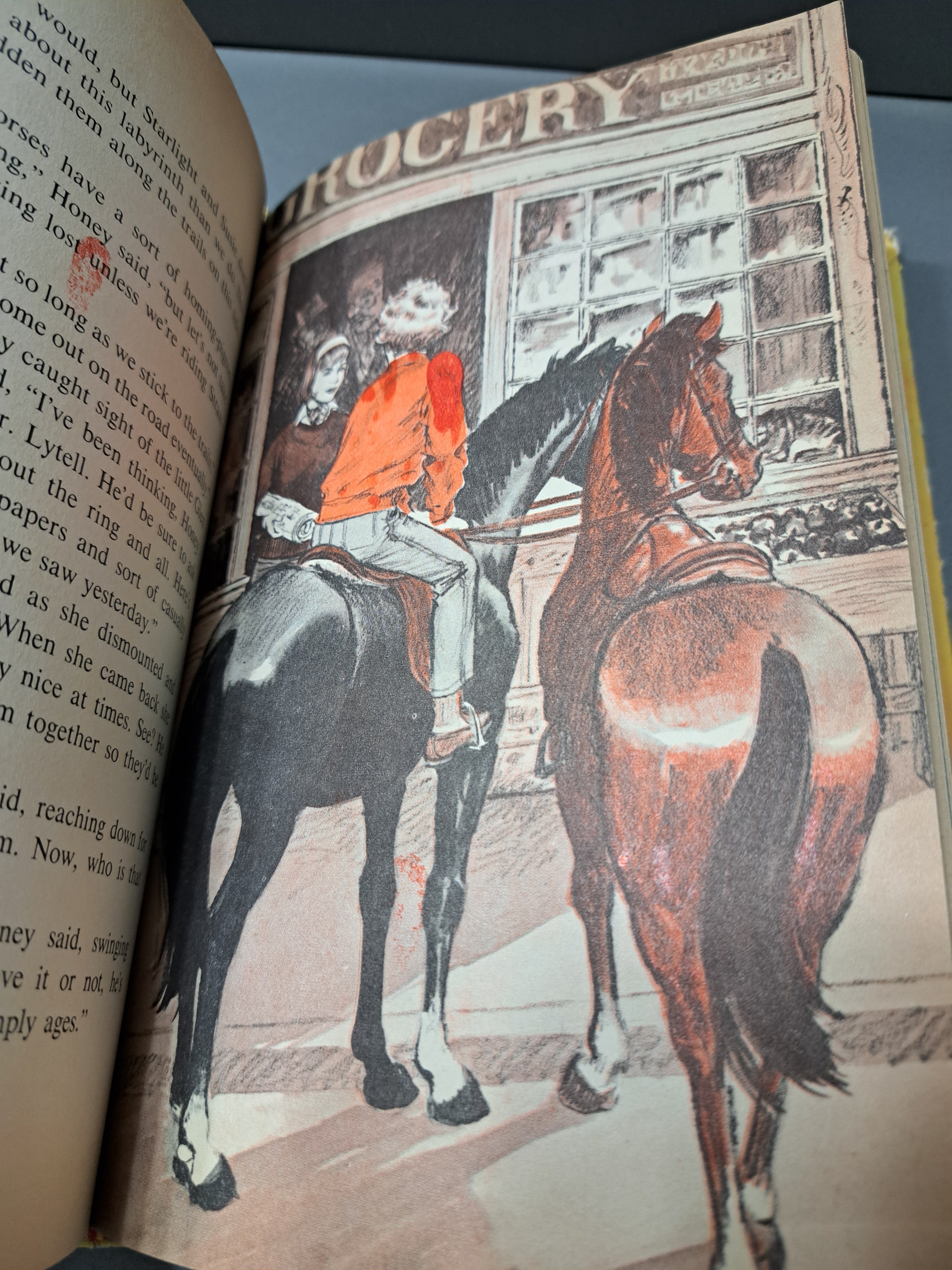 Vintage 1956 Trixie Belden and the Mystery Off Glen Road by Julie Campbell
