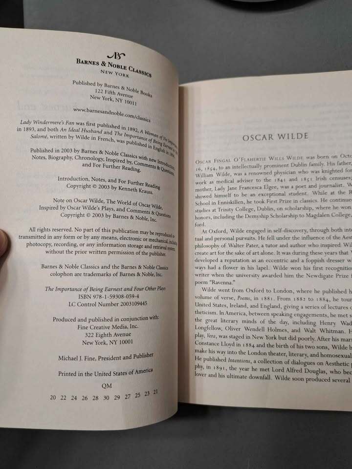 The Importance of Being Earnest and Four Other Plays - Oscar Wilde (Barnes & Noble Classics series)