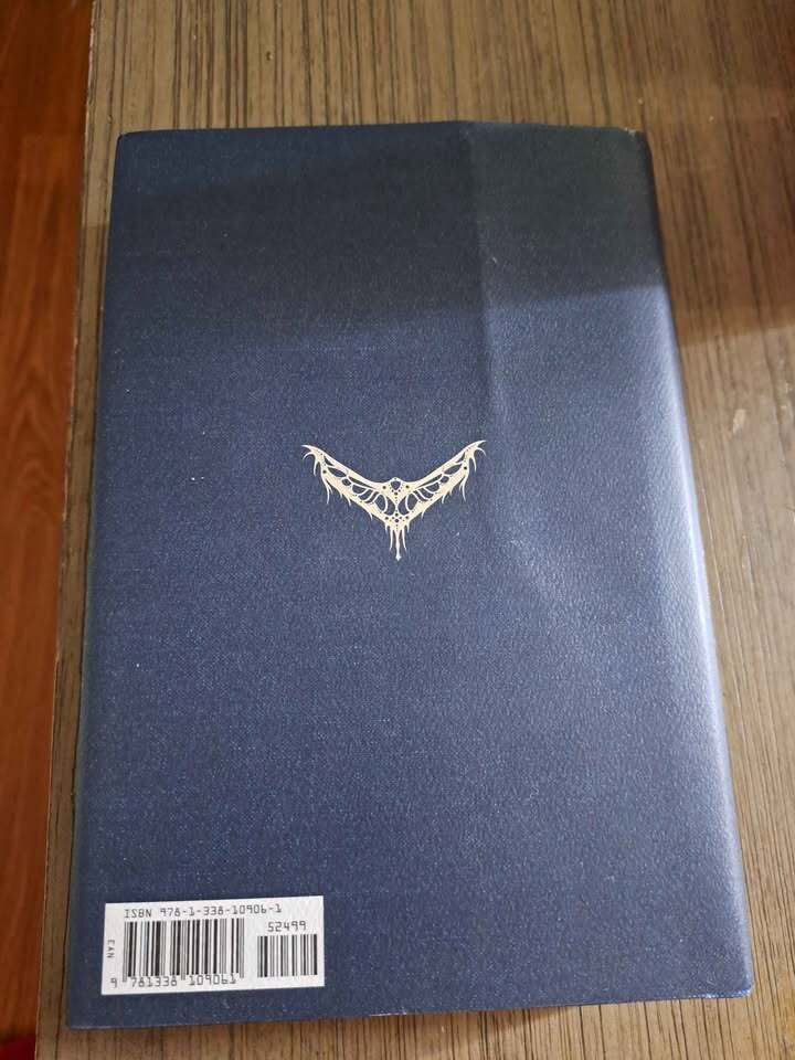 Hardcover: Fantastic Beasts and where to find them