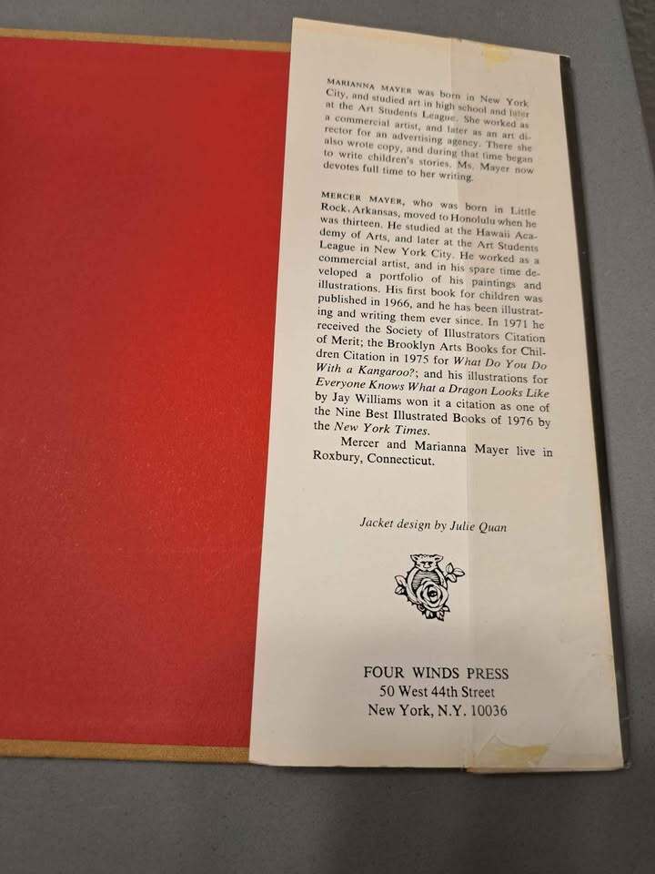Vintage 1978 Beauty and the Beast hardcover / hardcover