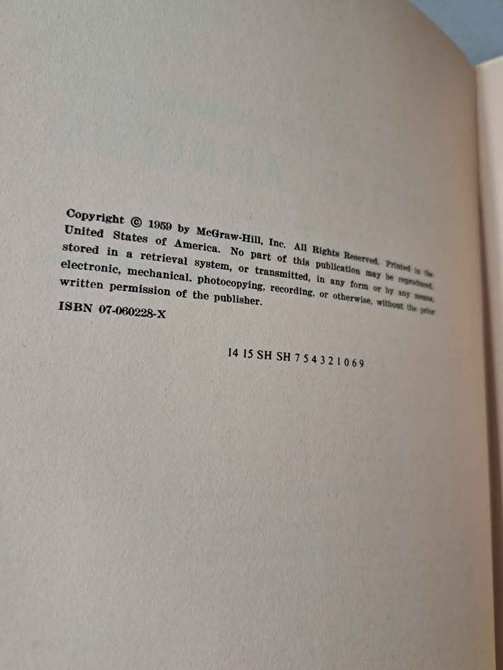 Vintage 1959 Vector Analysis and an Introduction to Tensor Analysis by Murray R Spiegel