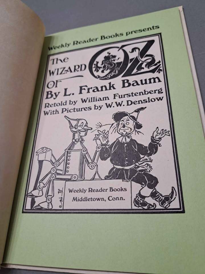 Vintage 1984 The Wizard of Oz (Weekly Reader Books)
