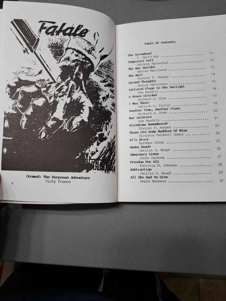 Vintage 1990 first printing of Sentinel edited by Kathleen Lee Mendel