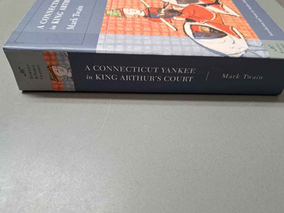 A Connecticut Yankee in King Arthur's Court - Mark Twain (Barnes & Noble Classics series)