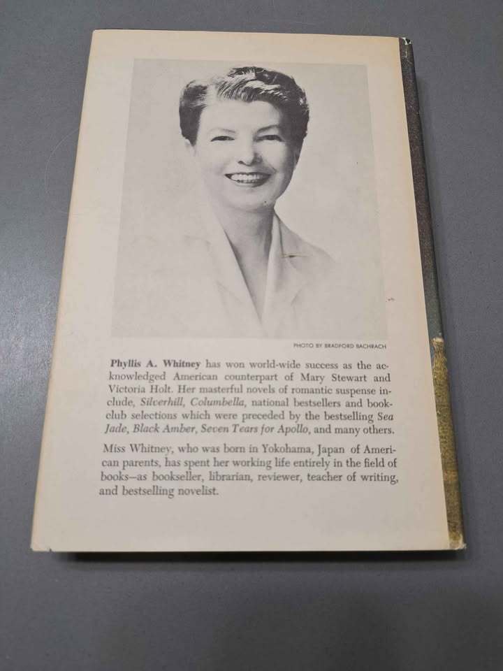 Vintage 1968 Hunter's Green by Phyllis A Whitney