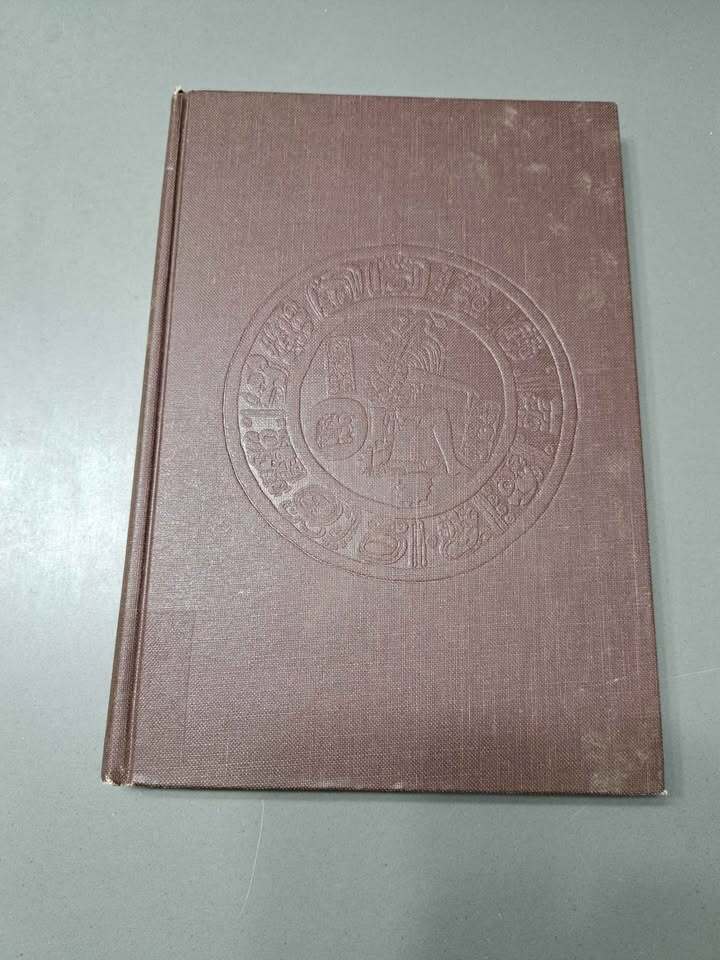 Vintage 1969 first printing of Discovering Man's Past in the Americas. National Geographic Society