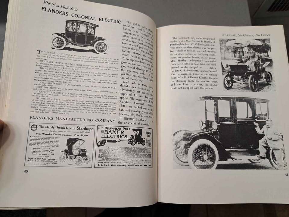 Vintage Treasury of Early American Automobiles 1877-1925
