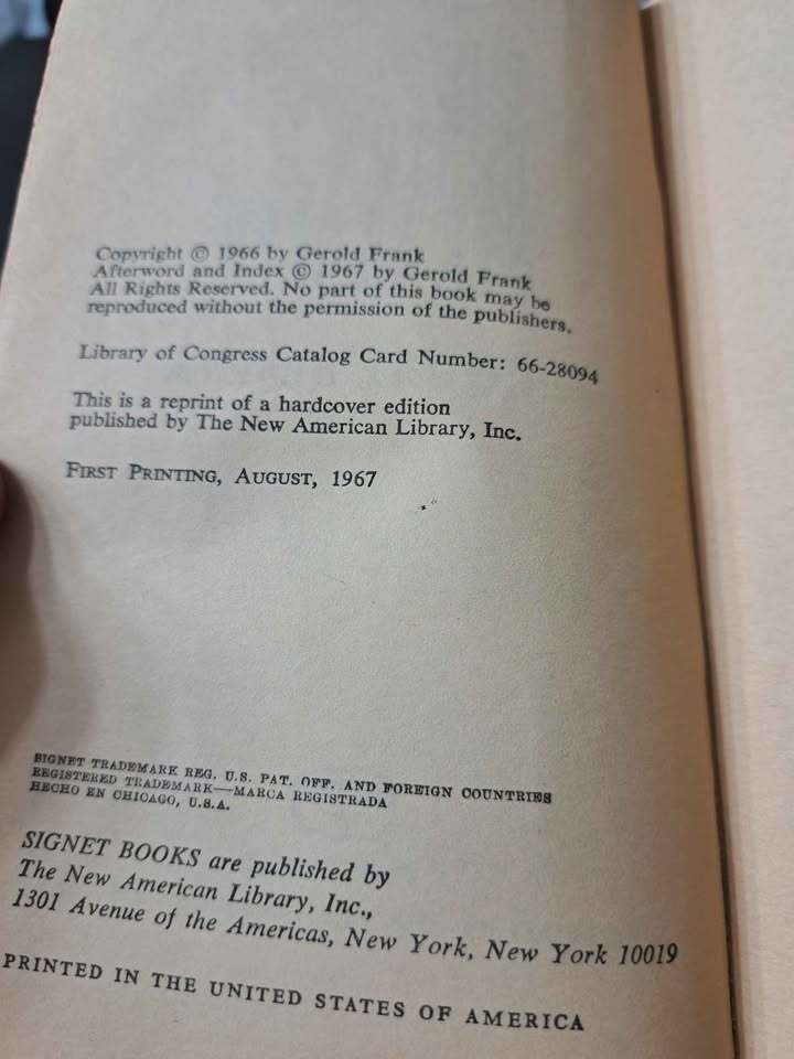 Vintage 1967 The Boston Strangler book by Gerold Frank (paperback) true crime book