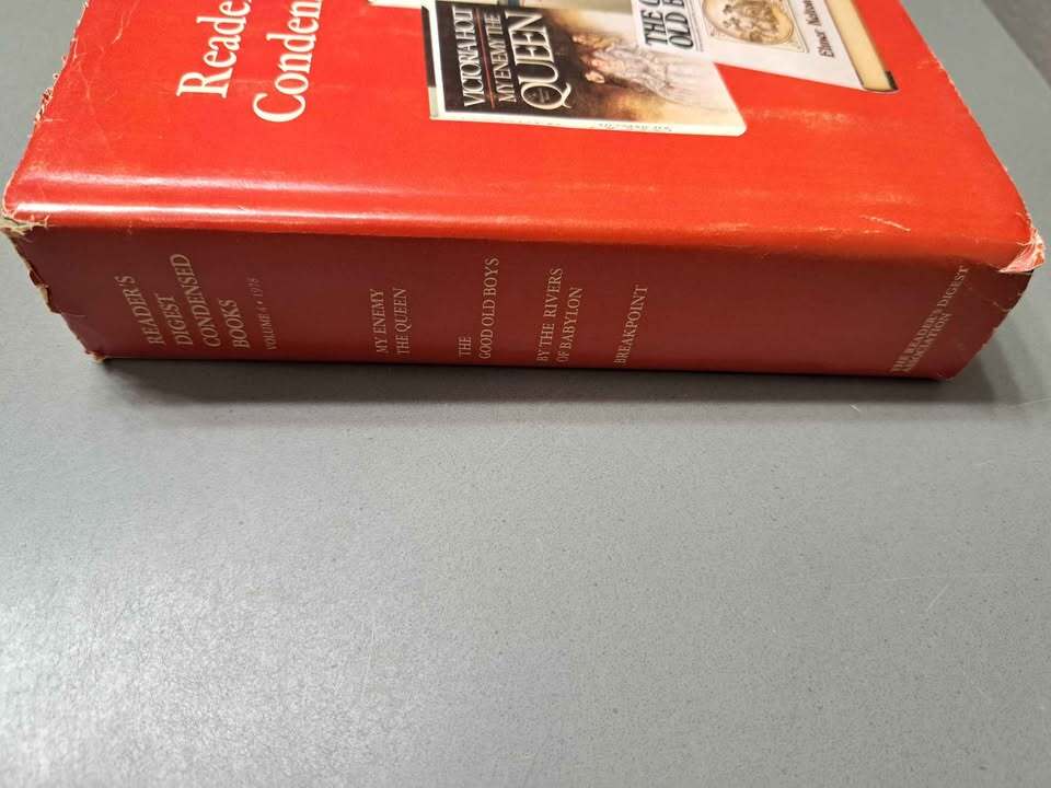 Vintage 1978 first edition Readers Digest Condensed Books Volume 4