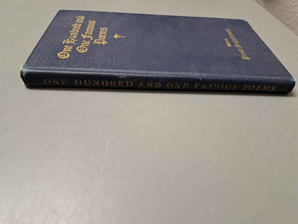 Vintage 1929 One Hundred and One Famous Poems with a Prose Supplement - Hardcover