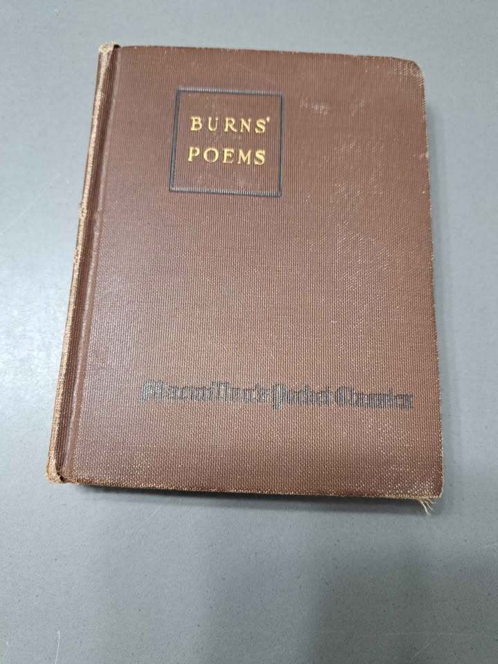 Rare Vintage 1908 Burns's Poems - pocket sized