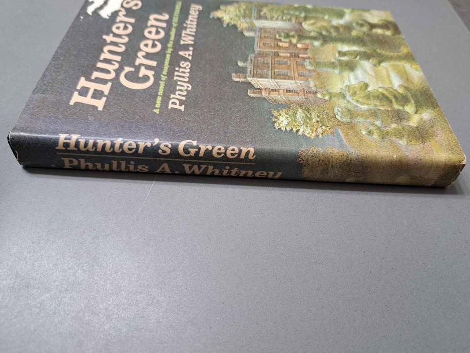 Vintage 1968 Hunter's Green by Phyllis A Whitney