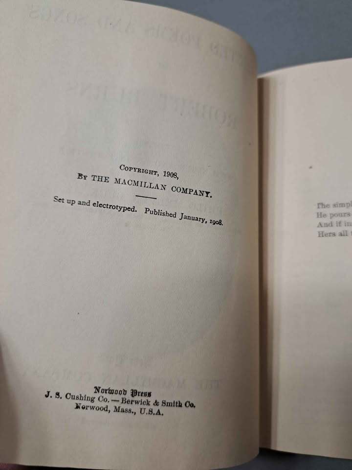 Rare Vintage 1908 Burns's Poems - pocket sized