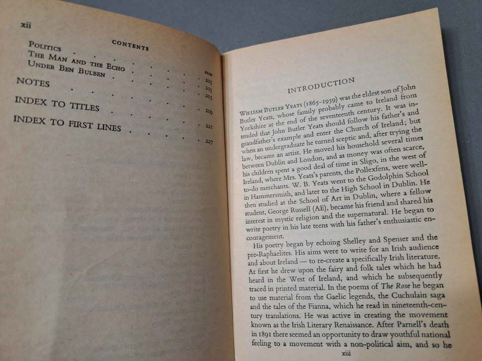1980 edition of Selected Poetry by W. B. Yeats